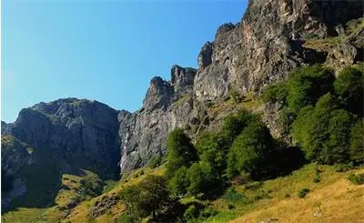 Засечените от хеликоптера точки не са на изгубилите се момчета