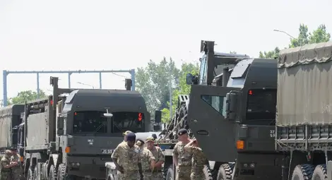 Сили на НАТО се разполагат на танкодрума край Николово