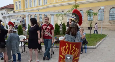 Рицарски доспехи, изложби, джудо  и джаз в 12-ата Нощ на музеите