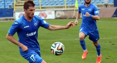 Мощен "Левски" в дебюта на Стойчо Стоев