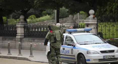 Сигнал за бомба в дома на Борисов вдигна на крак полицията