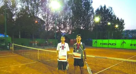 Русенец печели турнир на кортовете в Букурещ