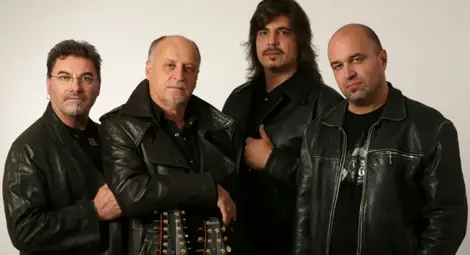 Бяла посреща Джулая с  роклегендите &bdquo;Сигнал&ldquo;