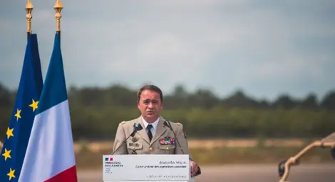 Уволняват шефа на френското разузнаване заради неуспех да прогнозира войната