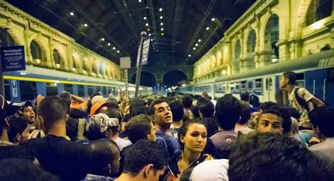 3650 бежанци са пристигнали с влакове във Виена