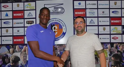 „Етър“ е в тежък нокдаун, но въобще не е отбор за подценяване „Етър“ е в тежък нокдаун, но въобще не е отбор за подценяване