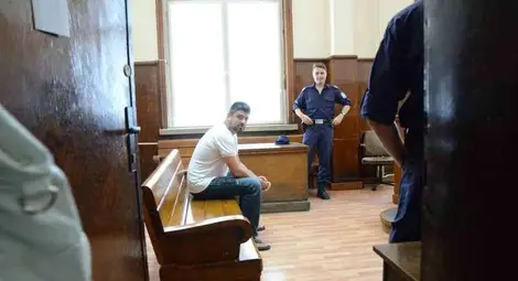 7 години затвор за обира на златарски магазин в центъра