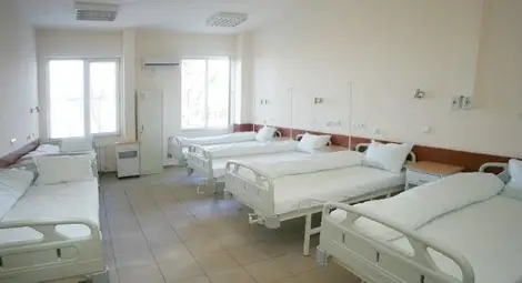 Болница &bdquo;Канев&ldquo; увеличи ковид леглата с още 20, 318 новозаразени за три дни