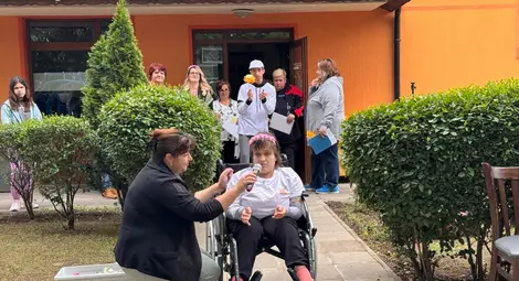 Центърът за настаняване от семеен тип за деца и младежи с увреждания &bdquo;Вяра&rdquo; в Русе навърши 10 години