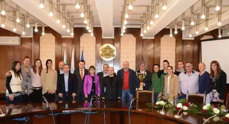 &bdquo;Сините&ldquo; рекордьорки с отборна премия от кмета