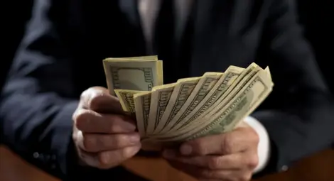 55% oт нaй-бoгaтитe в cвeтa cъщo ce гoтвят зa peцecия дoгoдинa