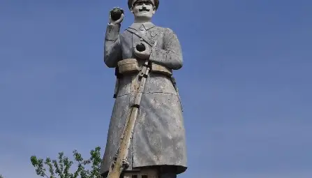 Паметникът в Табачка.