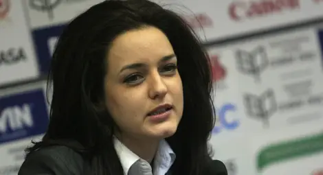 Калина Крумова напуснала ББЦ заради неспазено обещание за жена в ЕП