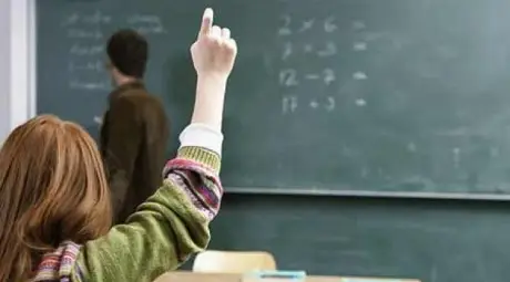 Учителските заплати може да се вдигнат и с над 15% от септември