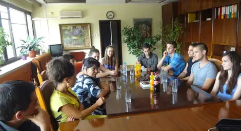 Студенти мечтаят за кариера след стаж в областната управа