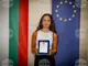 Кметът на Пазарджик Петър Куленски награди 17-годишната Ивайла Бързанова за успешно изкачване на връх Арарат