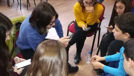 Ученици от Английската и Дойче шуле учат как да пишат за социални медии Ученици от Английската и Дойче шуле учат как да пишат за социални медии