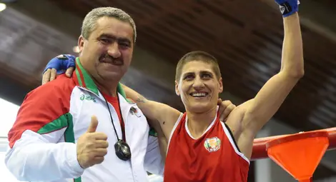 Категорична победа и за Севда Асенова на световното