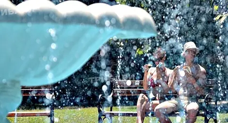 9 съвета от БЧК как да се предпазим от жегите