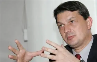 Бивш румънски министър е даден под съд