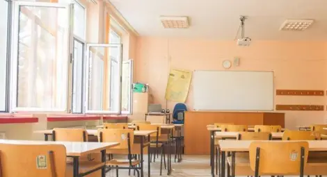 МОН реши: По-дълга есенна ваканция през новата учебна година