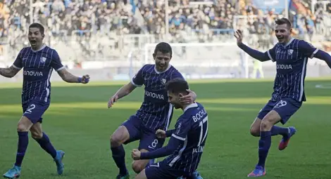 Бохум разби могъщия Байерн и върна интригата в Бундеслигата