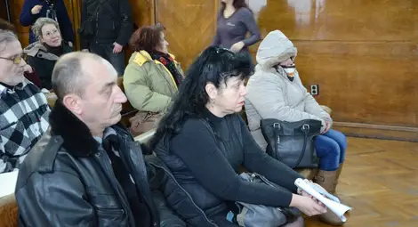 Тримата обвиняеми по време на първото дело в Русенския окръжен съд.                                                                                              Снимка: Архив &bdquo;Утро&ldquo;