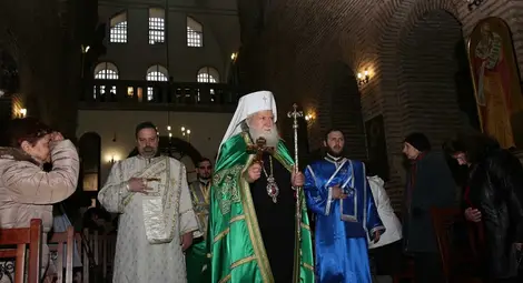 Десетки почетоха Благовещение в храм &bdquo;Света София&rdquo;