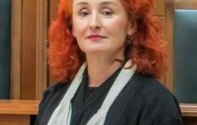 Съдия Елица ДИМИТРОВА Съдия Елица ДИМИТРОВА