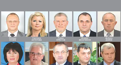 Синият Румен Христов и червеният Добрин Данев най-богати сред депутатите