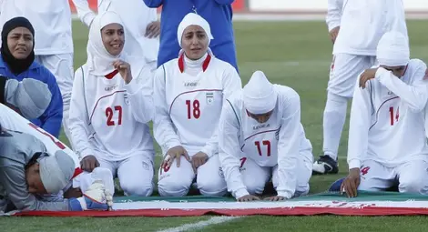 Футболни националки на Иран се оказаха... мъже