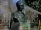 Братята журналисти Кеворк и Степан Дадурян почистиха паметника на Васил Левски в Морската градина на Бургас