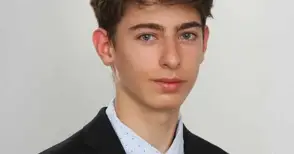 Изгряващата звезда в сферата на изкуствения интелект  Александър Славов: Трябва да имаме умерен скептицизъм към околния свят и да подлагаме всичко на съмнение