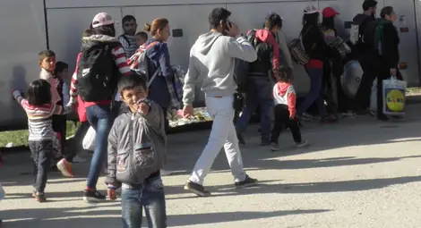 Български шофьор: Над 2000 сирийски бежанци чакат на автогарата в Истанбул