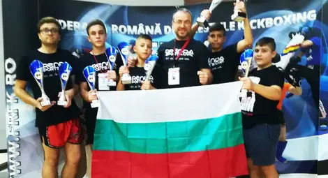 Бойците на &bdquo;Хелиос&ldquo; с 10  медала на Световната купа