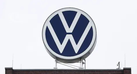 &bdquo;Volkswagen&ldquo; обмисля ограничаване на производството в Европа заради кризата с доставките на газ