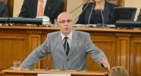 Отчетът на МВР: Не достигат полицаи и пари