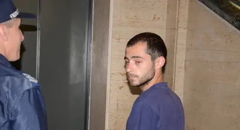 Вкараха в ареста младеж,  заловен с марихуана и амфетамин