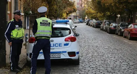 Започва акция &bdquo;Зима&ldquo;: Полицията ще следи за зимни гуми и неизправни светлини