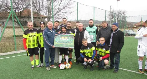 Земляците на Анатоли Нанков първи на турнир в Долна Студена