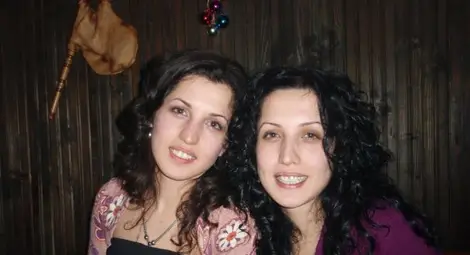 Близначката Ваня: Вълнувам се от уважение към дарителя, когато видя 3 лева по сметката на Валя