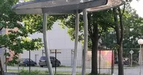 Соларна беседка пуска на  пазара русенската „Ас-Строй“