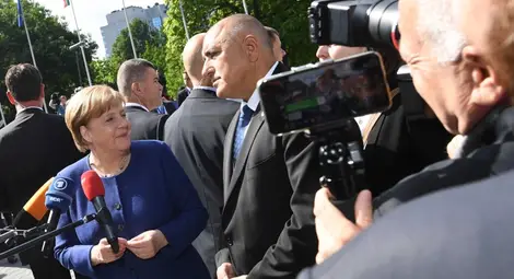 Борисов: Очаквам с Меркел и Макрон да намерим решение за превозвачите