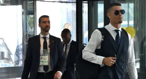 Роналдо е в Торино, избира си дом