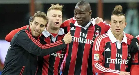 Еуфория в щаба на Милан от представянето на Балотели