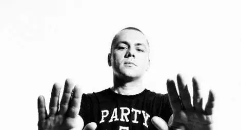 Македония удари черен печат на Ицо Хазарта