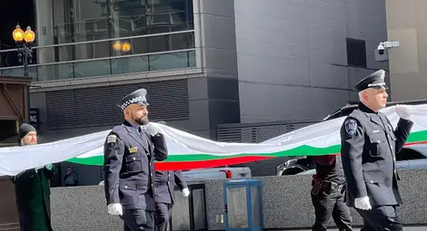 Русенецът проф. Самуил Рефетов с патриотичния призив "Да живее България!" по време на честванията на Трети март в Чикаго /галерия/