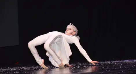 "Фрийдъм" се качи за пръв път на голямата сцена в Доходното здание с коледния спектакъл "Заедно" /галерия/