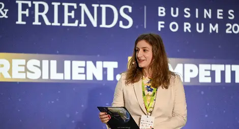 Русенката Гергана Манолова бе модератор и панелист в две големи ESG събития