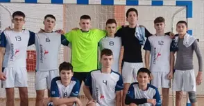 Хандбалният „Мартен“ откри сезона с две победи на зоналното